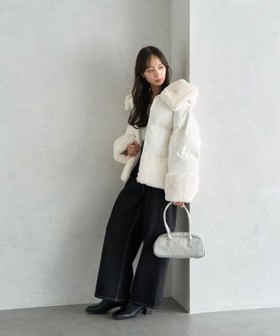 earth music&ecology フードファー中綿ショートコート ホワイト