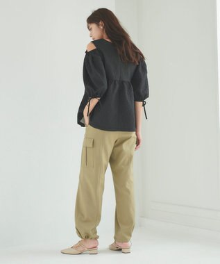 Feroux 【ONWARD CROSSET MAG掲載】パラシュートカーゴ パンツ カーキ系