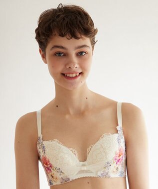 WACOAL ブラジャー 【リボンブラ 脇すっきり】 脇高設計 着やせシルエット 動いても谷間キープ Gカップまで対応 大きいサイズ レディース BXB443 /ワコール アイボリー