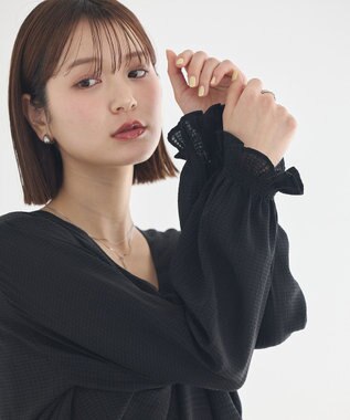 earth music&ecology フロントツイストブラウス Black