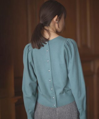 組曲 L 【前後着用可】BOREROタックプルオーバー ニット ライトグリーン系