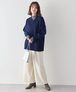 ANY ラムウールＶネックプルオーバー ダークブルー