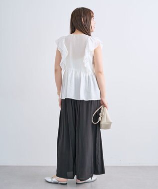 Green Parks フリルノースリーブブラウス White