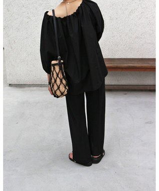 MORROW by thank 【軽量】レザーメッシュバック / NATALIE ブラック X N.ラフィア