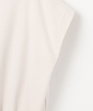 23区 【SLOW/WEB限定】コンパクトインレー フレンチスリーブ カットソー オイスター