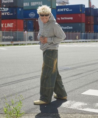 WEGO 【ユニセックス着用ITEM】ピグメントダメージアップリケZIPパーカー グレー