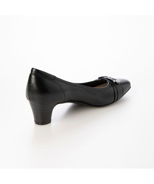 Riz raffinee <Riz raffinee>バックルデザインパンプス ブラック