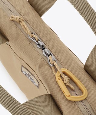 Columbia Columbia/ プライスストリームパッディドショルダー /コロンビア British Tan