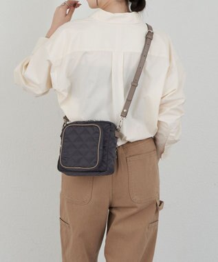 russet 【2025AW新作】キルティングスクエアショルダーバッグ(SF-257) Charcoal