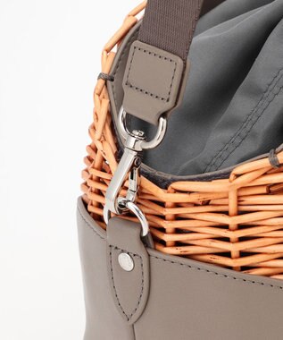 Y'SACCS 【ムック本掲載】ウィッカーバスケットショルダー グレージュ