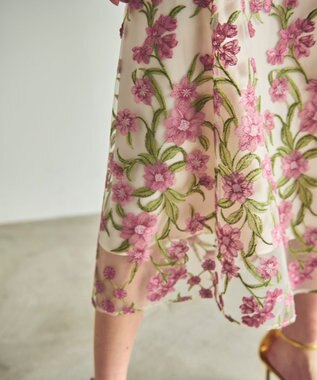 GRACE CONTINENTAL スモール3Dフラワードレス キナリ