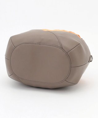 Y'SACCS 【ムック本掲載】ウィッカーバスケットショルダー グレージュ