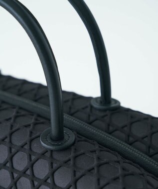 MIYABIYA LAQUOH【撥水加工】篭目柄エンボスボンディング ミニボストン ブラック