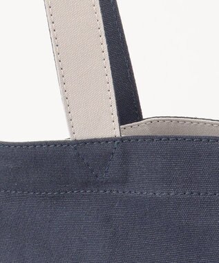 J.PRESS LADIES 【WEB限定カラーあり・セットアイテム・撥水加工・A4サイズ収納可】ポーチ付き PRINTED トート バッグ ネイビー系