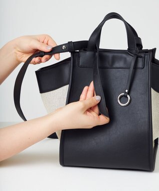 組曲 ４WAYハンド バッグ ブラック系