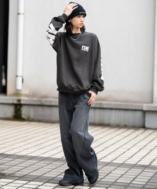 WEGO 【2点SET】アクセ付きストレートラインプルオーバー ブラック中濃色