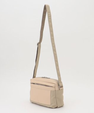 Y'SACCS ブロックモチーフショルダー アイボリー