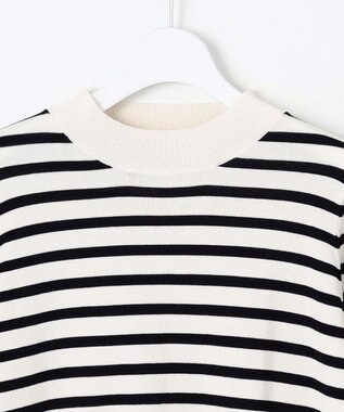 Feroux 【洗える】袖フレアボーダー ニット ホワイト系1