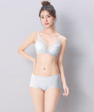 Wing ブラジャー 汗のベタつきや不快感を軽減 背中すっきり 自然なまる胸メイク 【夏のうすかるブラ】 フルカップブラ 春 夏 KB2173 ウイング／ワコール サックス