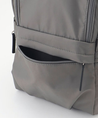 ICB 【人気のため新色追加・A4サイズ収納可・撥水】８ポケットナイロンリュック カーキ系