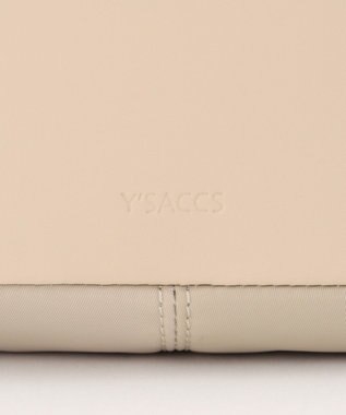 Y'SACCS ブロックモチーフショルダー アイボリー