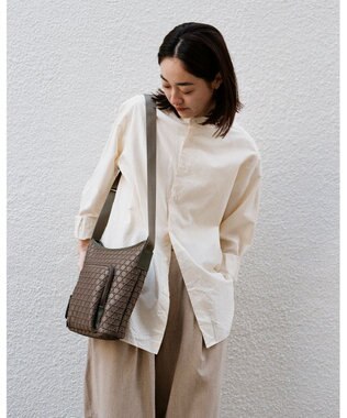 MIYABIYA LAQUOH【撥水加工】篭目柄エンボスボンディング ポケットショルダー モスグリーン