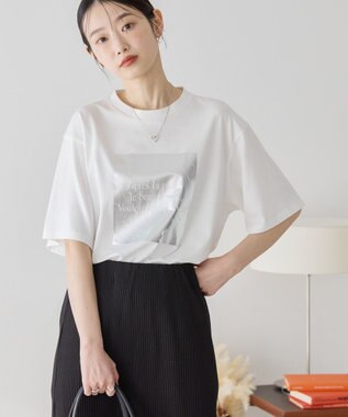 AMERICAN HOLIC ボックスロゴ箔プリントＴシャツ Off White