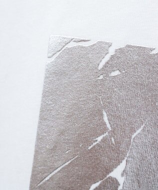 AMERICAN HOLIC ボックスロゴ箔プリントＴシャツ Off White