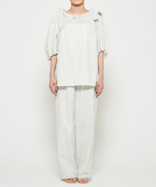 uncrave ライトプルーフナイロン オフショルブラウス グレージュ