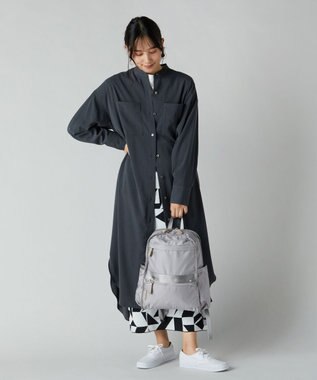 Y'SACCS テープデザインデイパック ライトグレー