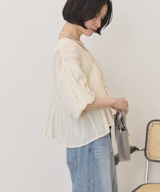 AMERICAN HOLIC フロントリボンブラウス Ivory