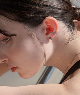 Phoebe ≪TV番組着用商品≫【金属アレルギー対応】ワンタッチワイドフープミニピアス　シルバー/サージカルステンレス シルバー