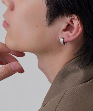 Phoebe ≪TV番組着用商品≫【金属アレルギー対応】ワンタッチワイドフープミニピアス　シルバー/サージカルステンレス シルバー