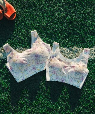 WACOAL 【GOCOCi ゴコチ】 ノンワイヤーブラ ハーフトップ まるでつけていないような着ごこち フラット仕上げ ホックなし CGG535 /ワコール ワイン