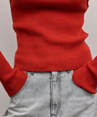 GRACE CONTINENTAL スクエアリブニットトップ レッド