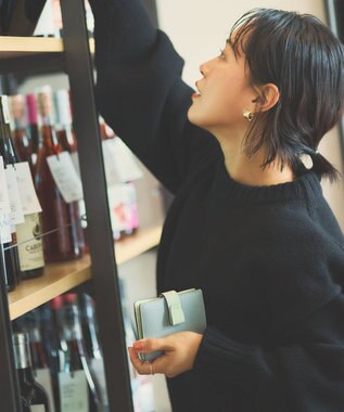 Atelier nuu 【石岡真実コラボ別注カラー】noble 二つ折れウォレット セージグリーン×アイスグレー