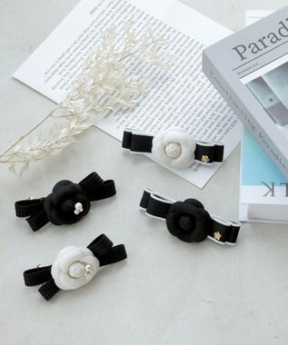 Tiaclasse 【安田美沙子さん着用・選べる2TYPE】ローズモチーフバレッタ オフホワイト×ブラック