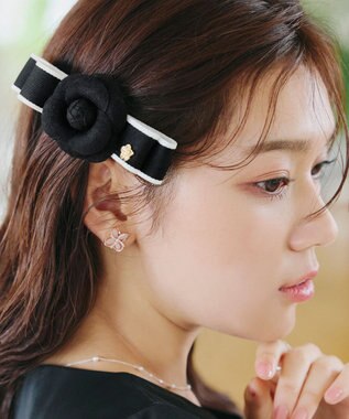 Tiaclasse 【安田美沙子さん着用・選べる2TYPE】ローズモチーフバレッタ ブラック×ブラック