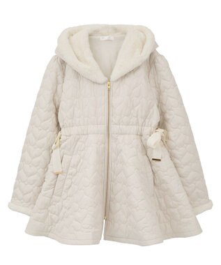 Green Parks ・ｓｗｉｎｇ　ｂｙ　ハートキルトフレアコート Ivory