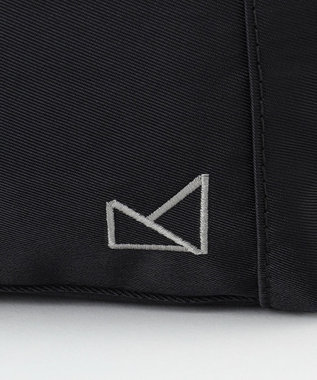 LA BAGAGERIE 【maison vert】 【トラベルにぴったり！】メニーポケットボディショルダーバッグ ブラック