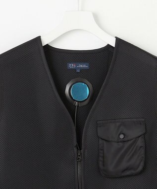 23区GOLF 【UNISEX】ペルチェベスト　モバイルバッテリーで操作する３つの冷却装置付き　夏のアウトドアにおすすめ ブラック系