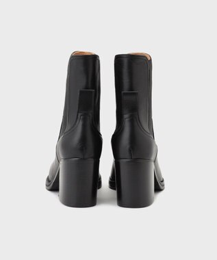 GRACE CONTINENTAL ANGERO　BERVICATO サイドゴアブーツ ブラック