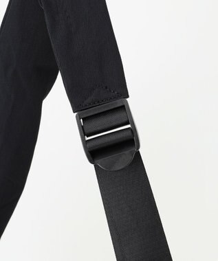 LA BAGAGERIE 【maison vert】 【トラベルにぴったり！】メニーポケットボディショルダーバッグ ブラック