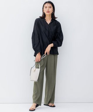 23区 アウトシームポシェット アイボリー系