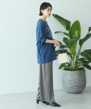 AMERICAN HOLIC ボックスロゴプリント裏毛プルオーバー Navy