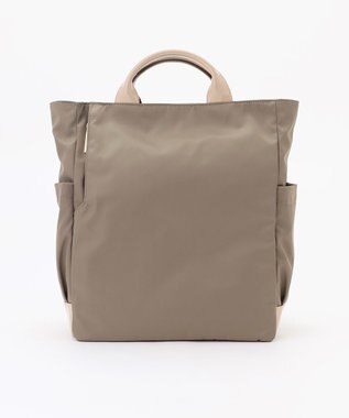 LA BAGAGERIE ツイルナイロン×エナメル リュックサック グレージュ