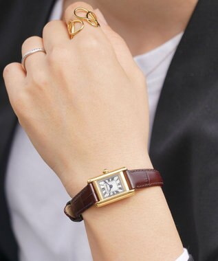 CITIZEN 【クラシカルなスクエアケース】イエローゴールドが華やかな腕時計 EG2797-13A イエローゴールド