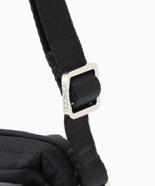 Y'SACCS ベルトスクエアミニマムショルダーバッグ ブラック