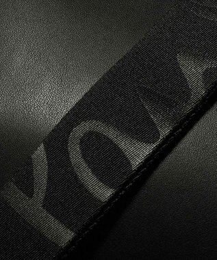 Paul Smith ロゴエンボス ミニショルダーバッグ ブラック