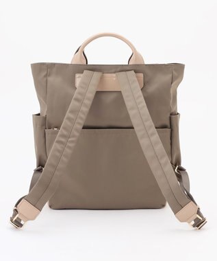 LA BAGAGERIE ツイルナイロン×エナメル リュックサック グレージュ